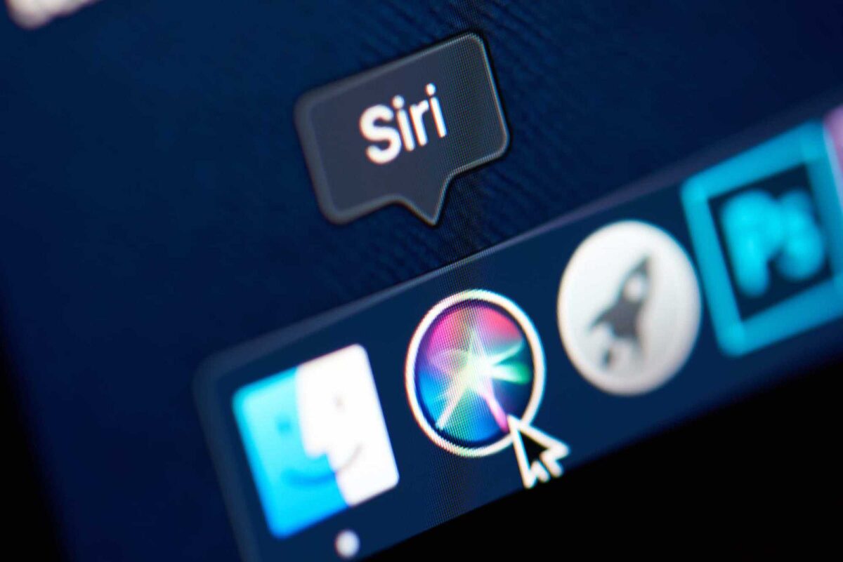 Mi primer tropiezo con Siri: De frustración a fanático