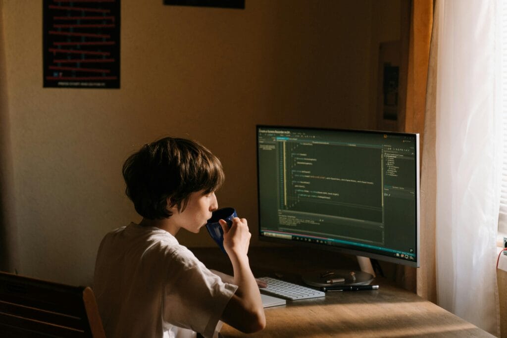 Aprender a usar Docker te permitirá gestionar contenedores de manera eficiente en cualquier entorno